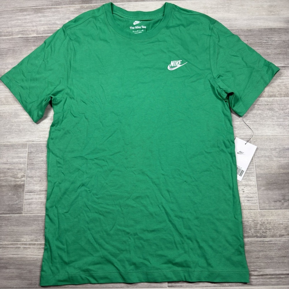 Nike Men's Small Sportswear Green The Nike Tee Short‎ Sleeve T Shirt AR4997 324